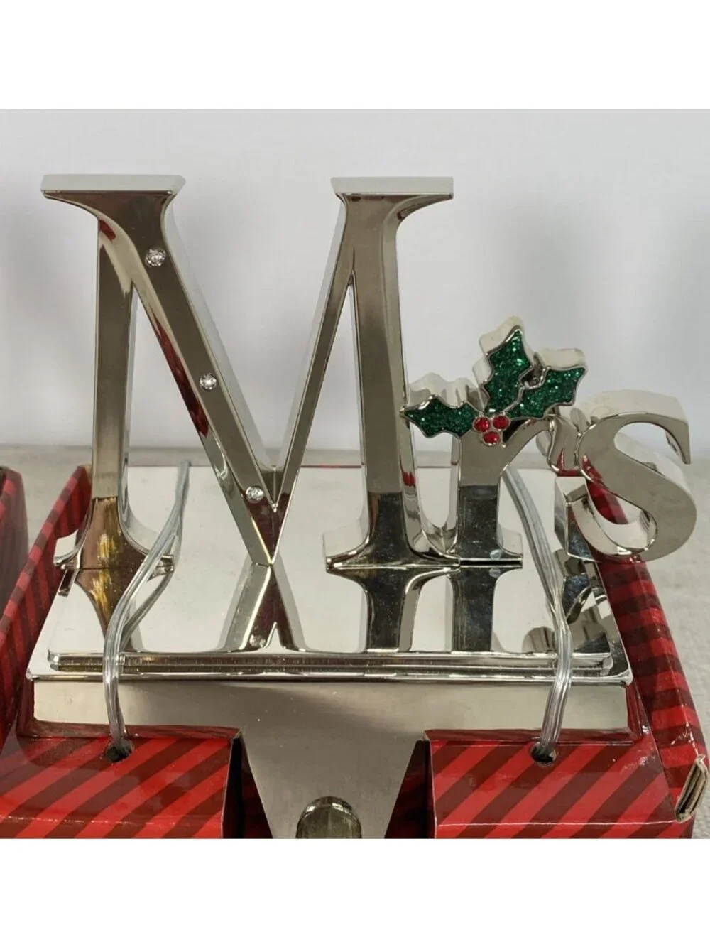 Mr.& Mrs. Stocking Holder Silver Tone w/ Swarovski Crystal Accents Harvey Lewis - Picture 5 of 5